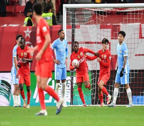 杨晨指出,基层教练培,训亟需优化,英皇娱乐官网,英皇娱乐品牌,英皇娱乐精彩,英皇娱乐